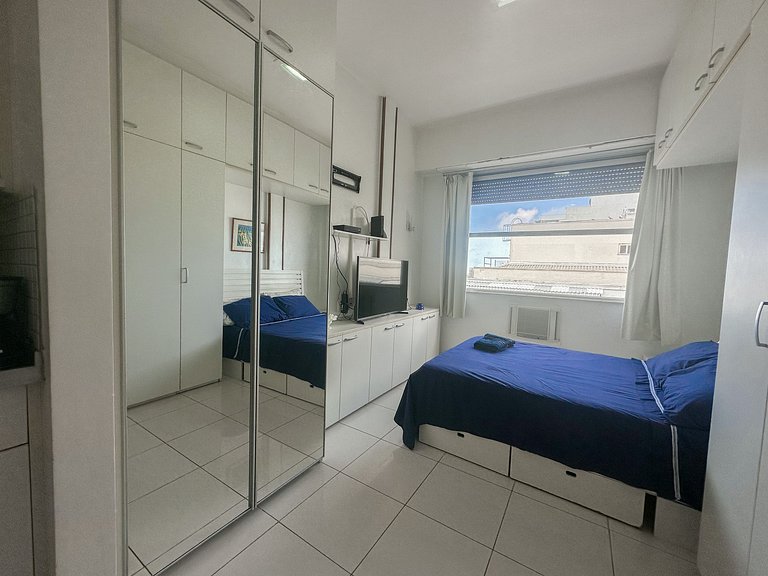 R08 Charming Vista Mar 1 quarto