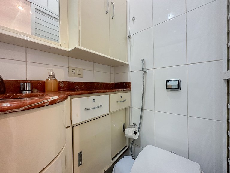 R08 Charming Vista Mar 1 quarto