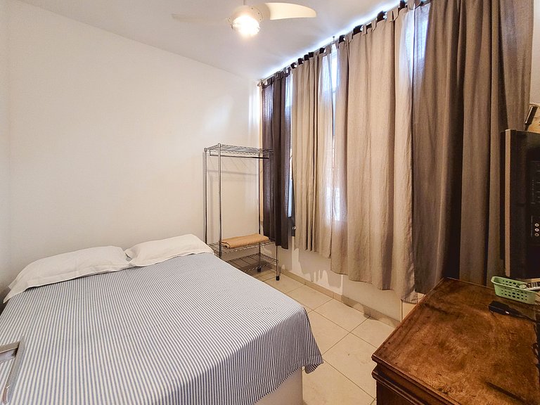 L581 Confortável apartamento 2 quartos