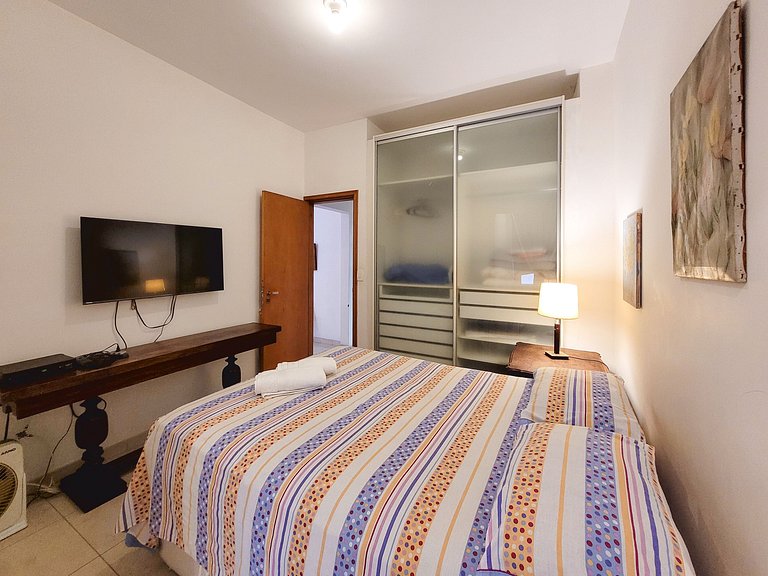 L581 Confortável apartamento 2 quartos