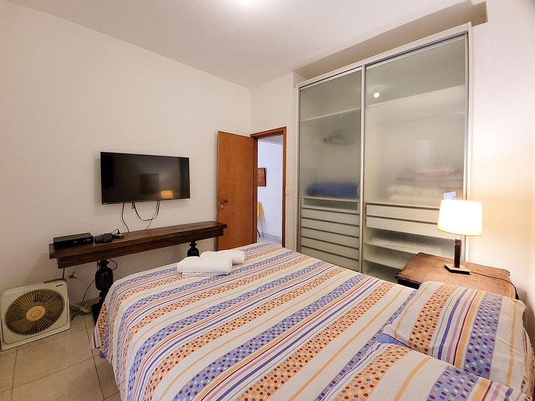 L581 Confortável apartamento 2 quartos