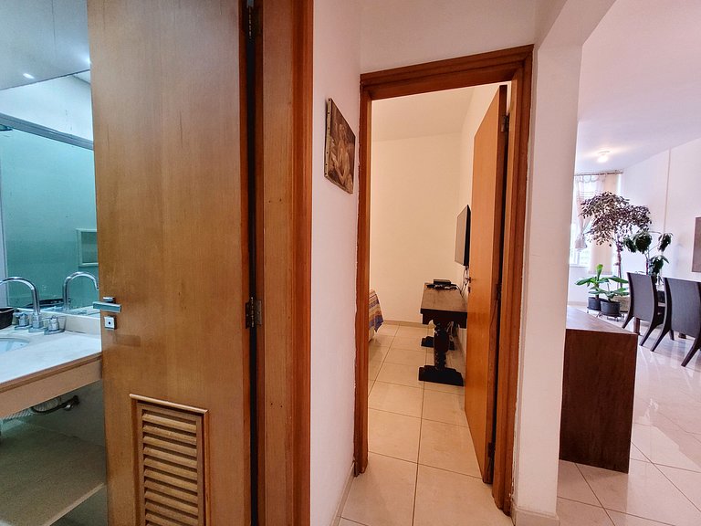 L581 Confortável apartamento 2 quartos