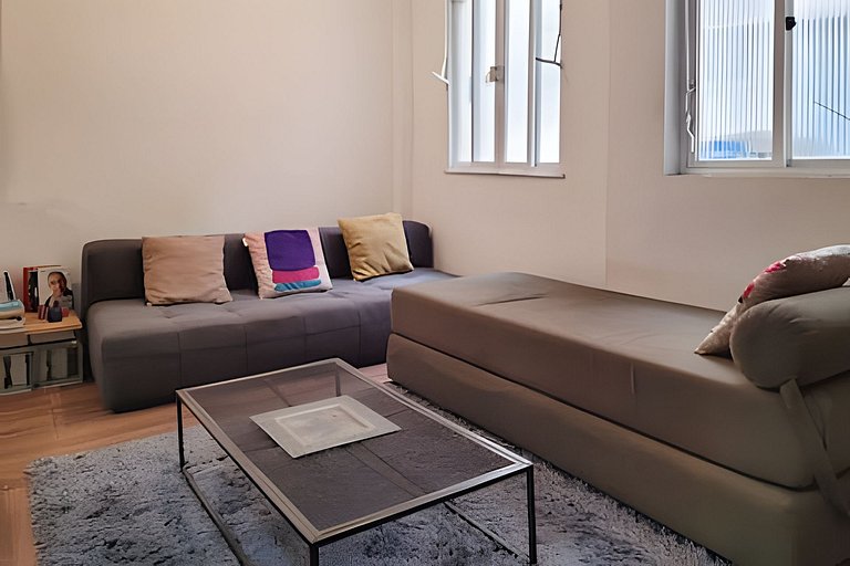 MA1202 Charmoso Apto em Copacabana!