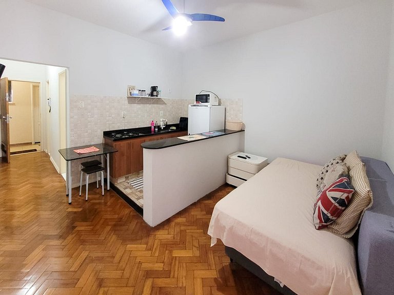 Lta14 Apé de 1 quarto no coraçao de Copacabana