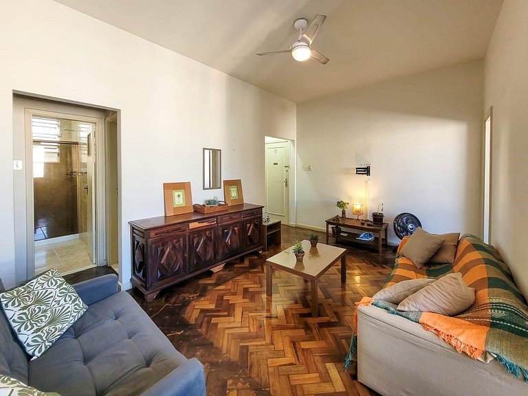 Bonito y espacioso Dpto en el Corazón de Copa!