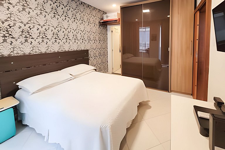 Apto 2 qts a 120 mts da Praia, otima localizaçao