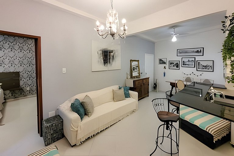 Apto 2 qts a 120 mts da Praia, otima localizaçao