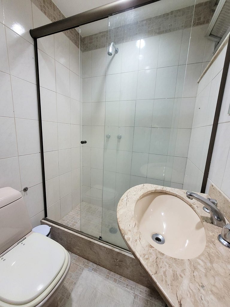 Dpto de 3 cuartos a 50 mts de la playa!