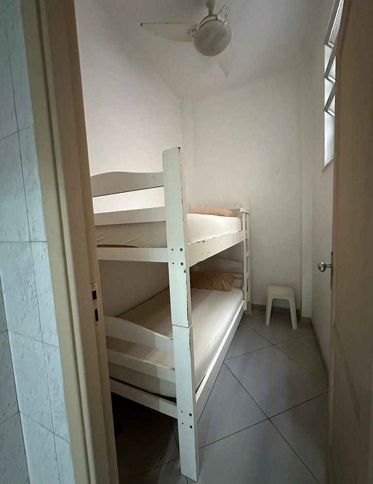 Dpto de 3 cuartos a 50 mts de la playa!