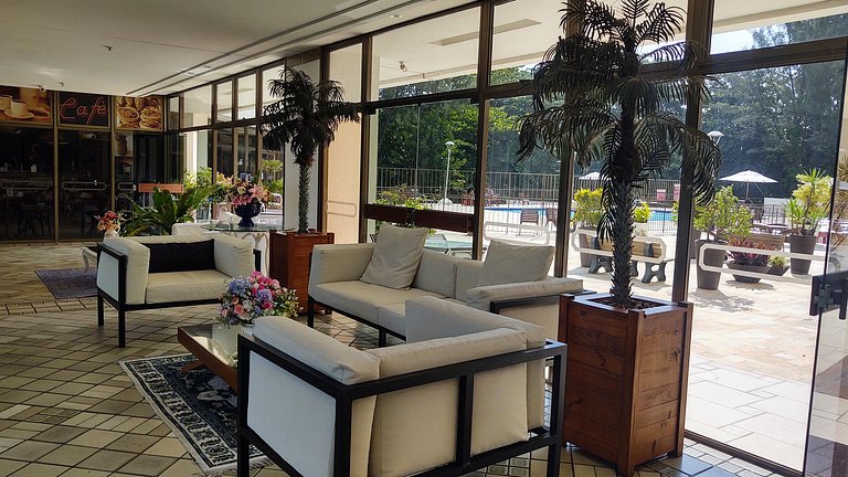 Apart Hotel con Excelente Vista al mar