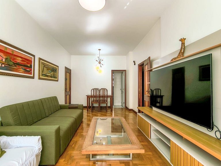 ML99 - Apartamento de 2 quartos, ótima localização