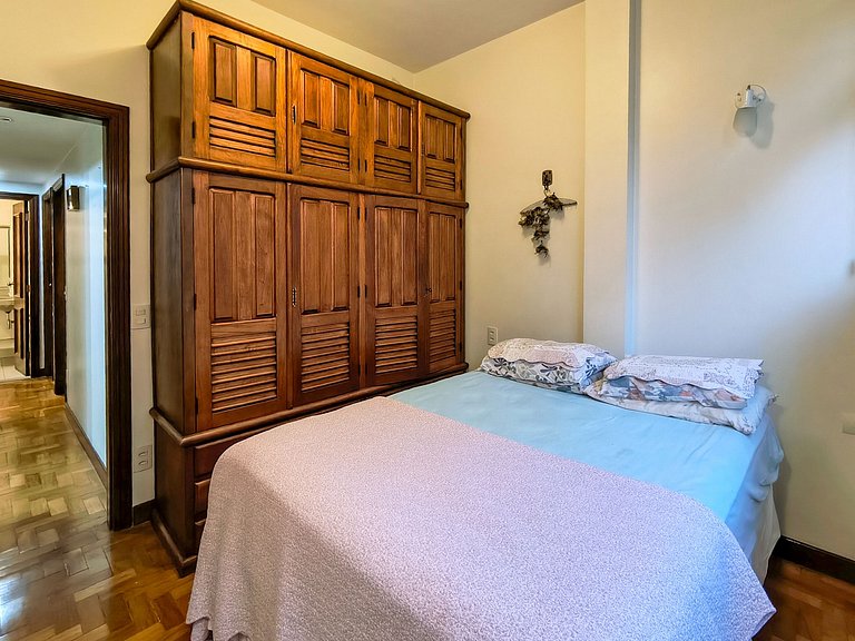 ML99 - Apartamento de 2 quartos, ótima localização