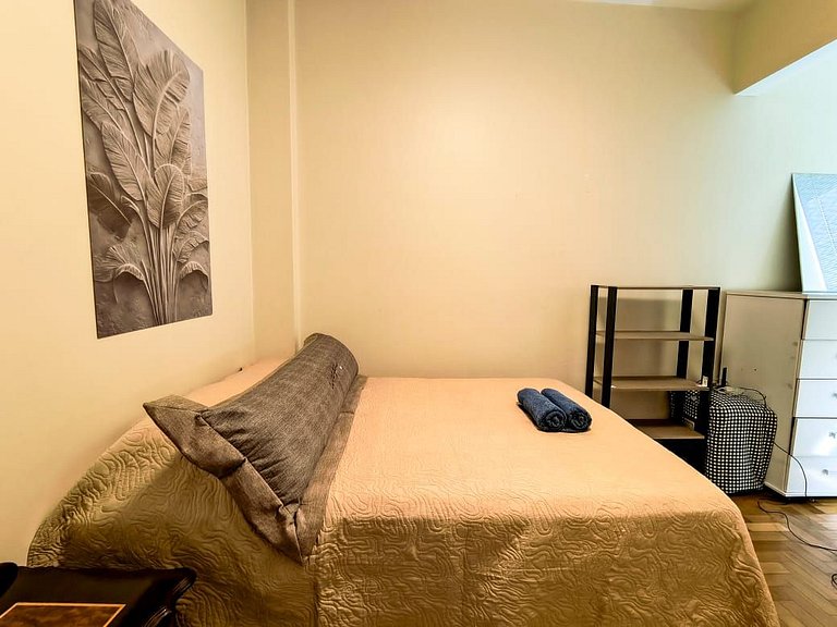 ML99 - Apartamento de 2 quartos, ótima localização