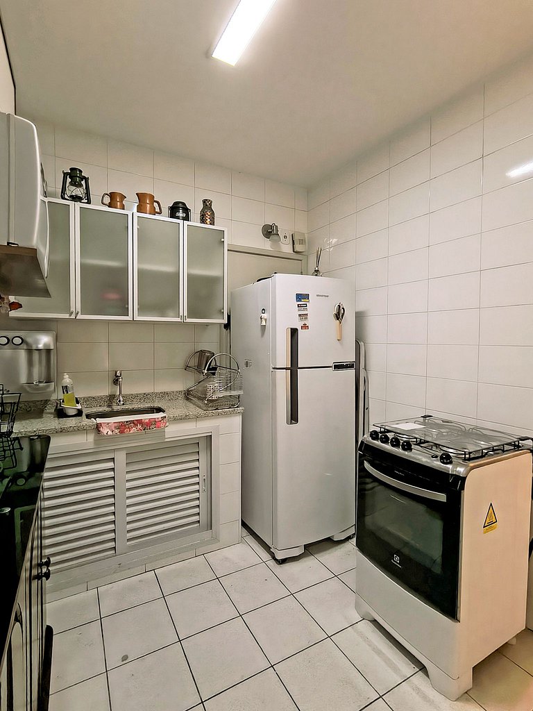 ML99 - Apartamento de 2 quartos, ótima localização
