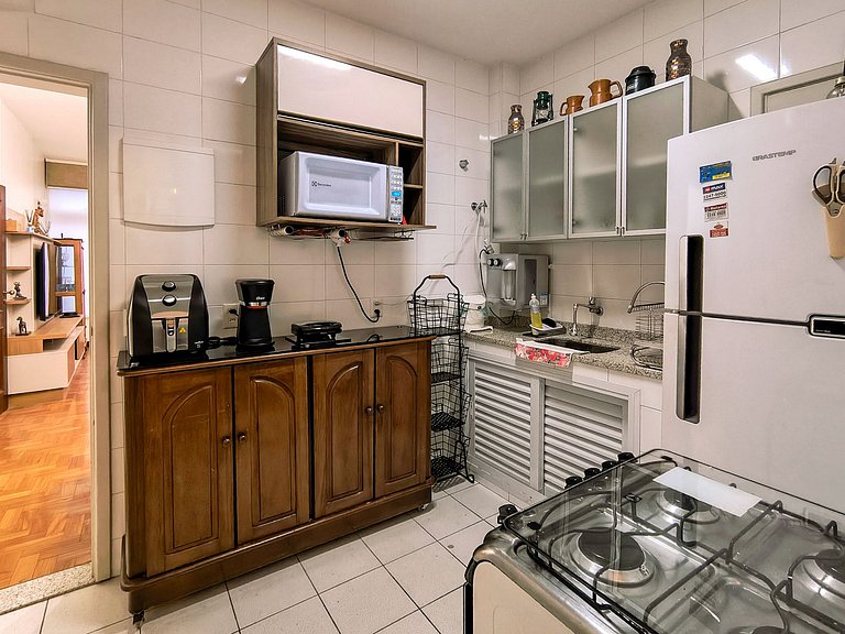 ML99 - Apartamento de 2 quartos, ótima localização