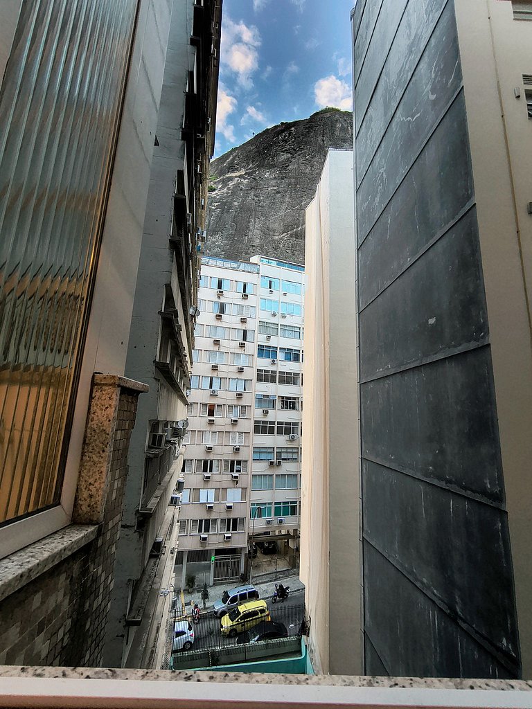 ML99 - Apartamento de 2 quartos, ótima localização