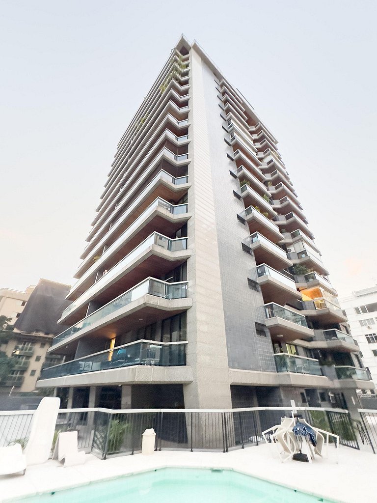 Excelente apartamento de Dois Quartos em Ipanema