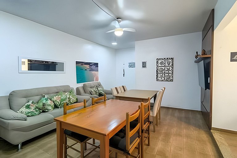 Charmoso apartamento a metros da PRAIA