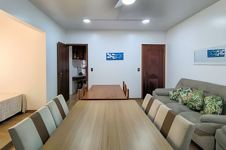 Charmoso apartamento a metros da PRAIA