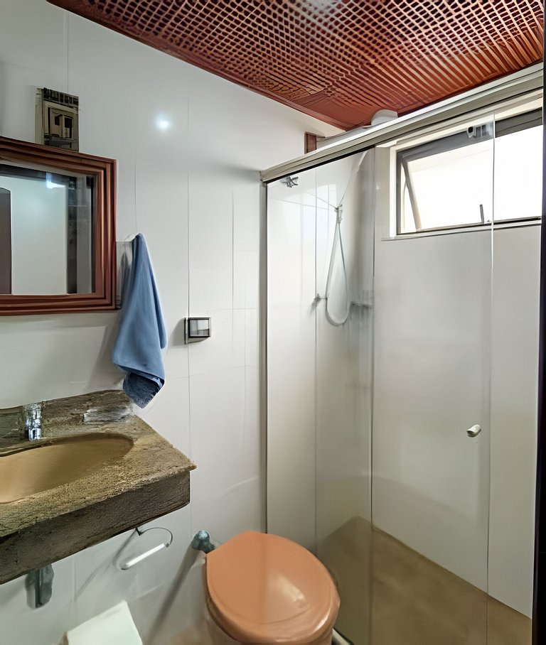 Charmoso apartamento a metros da PRAIA